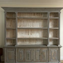 9’6” H X 9’ W X 21” D