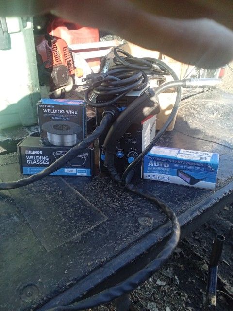 Azzuno MIG Wire Feed welder
