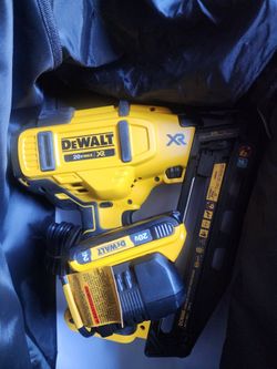 Dewalt finish nailer 16GA