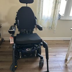 Motorized Wheelchair 