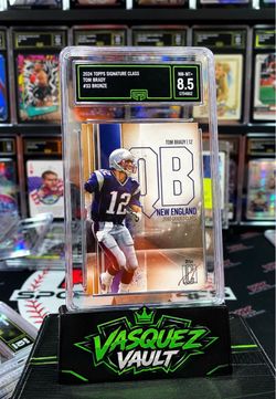 2024 Topps Signature Class Tom Brady #33 Bronze GMA 8.5