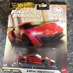 Hot Wheels Premium Fast & Furious W Motors Lykan Hypersport 4/5