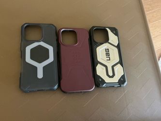 3 UAG IPhone 16 pro cases