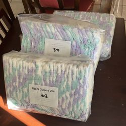 71 Diapers Size 5 