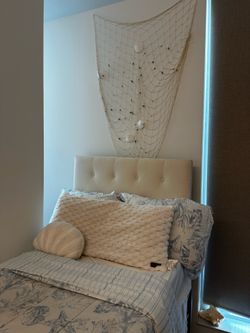 college headboard