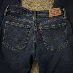 levi’s bootcut jeans