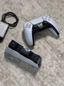 Sony PS5 Controller + Sony Charging Dock