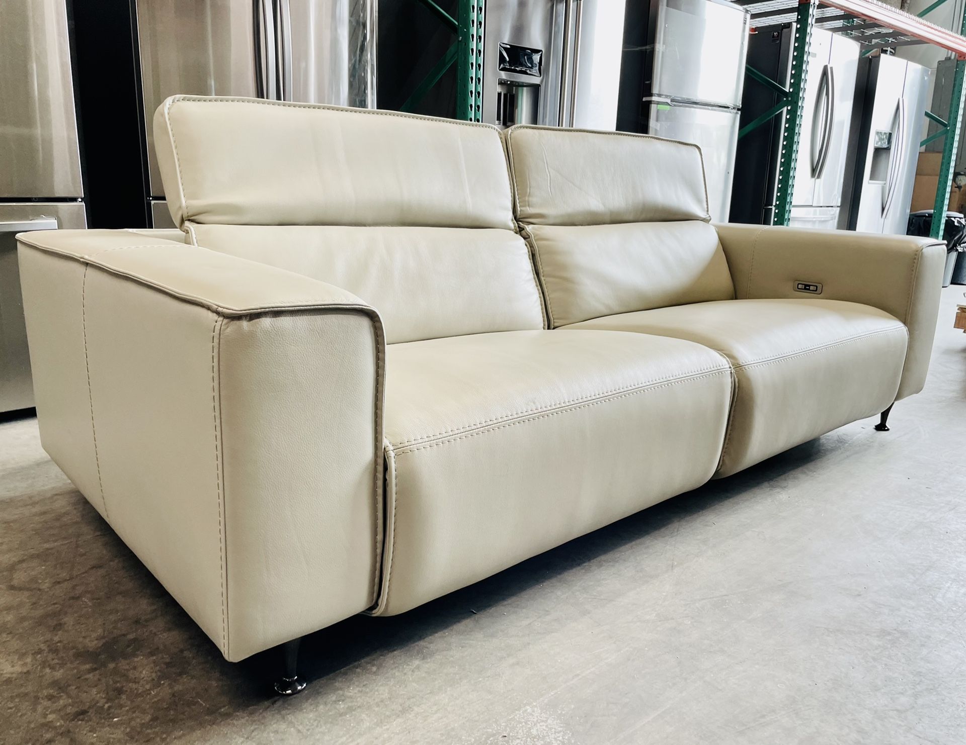 Braxham Leather Power Reclining Sofa with Power Headrests