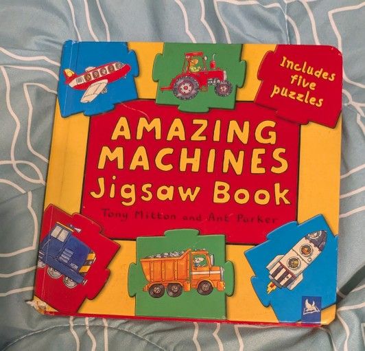 Children's Amazing Machines Jigsaw Book Includes Five Puzzles