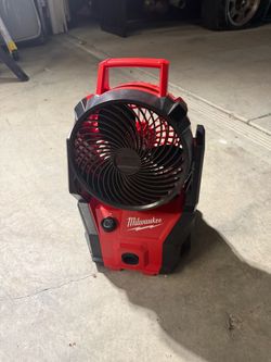 Milwuakee M18 Packout Fan