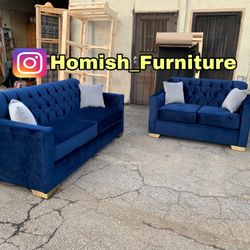 $1199 Brand New Sofa And Loveseat Set (read description)