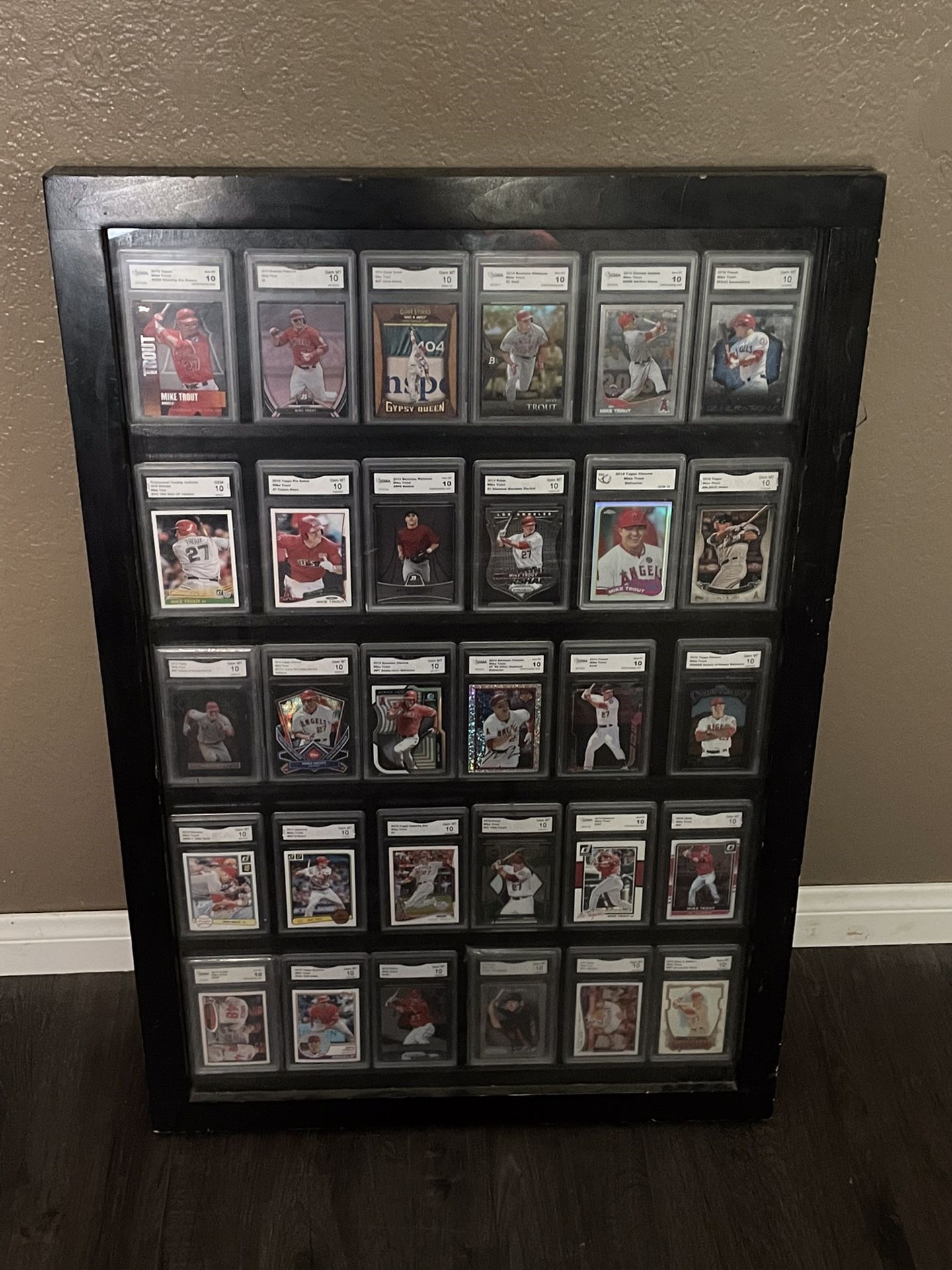 Graded Trading Card Wall Hanging Display Case - www.buildwithchirag.com