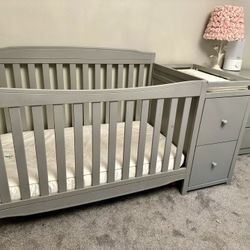 Crib/Dresser/Changing Combo W/mattress And Matching Dresser- Gray