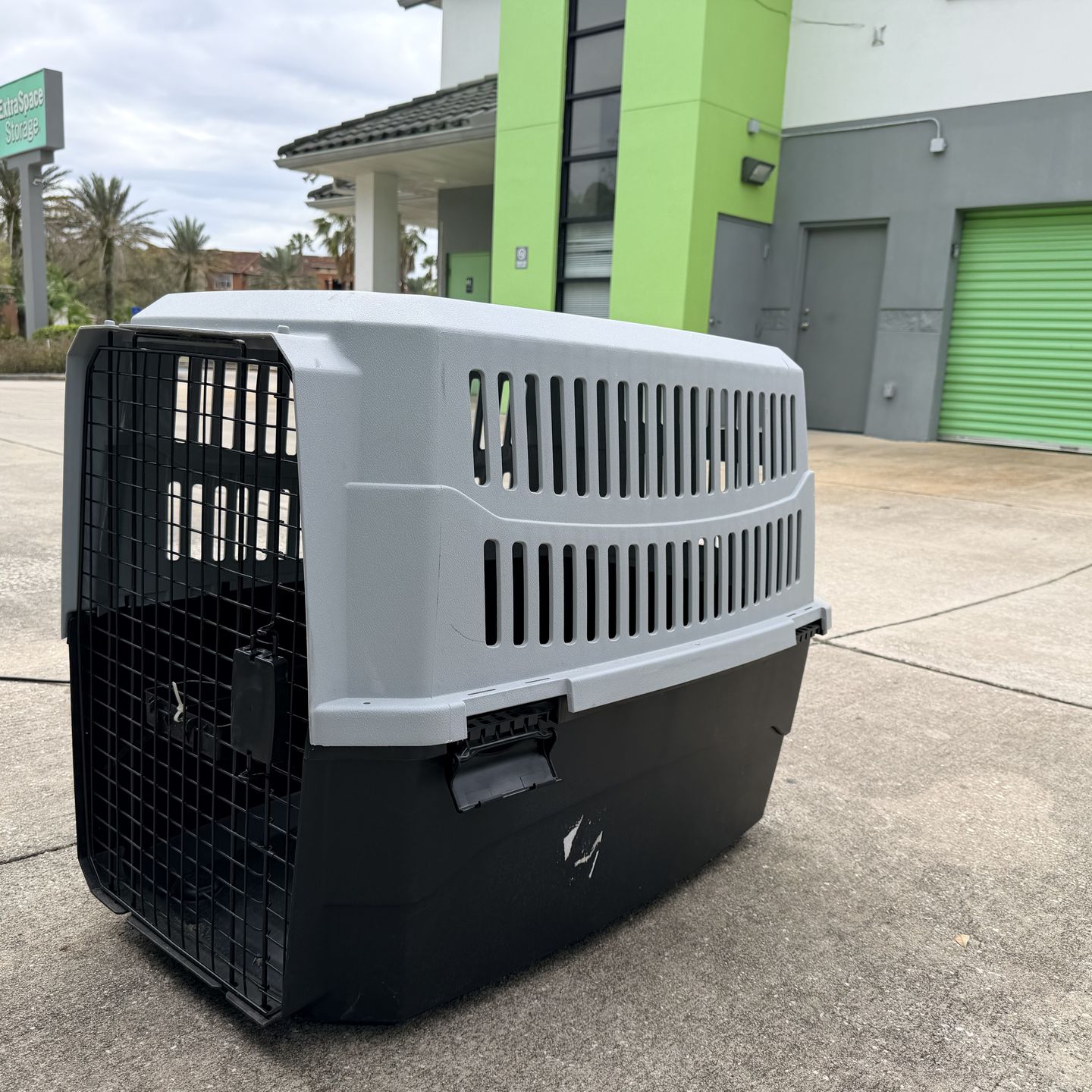 Large Dog Carry Crate