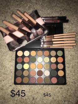 Makeup bundle