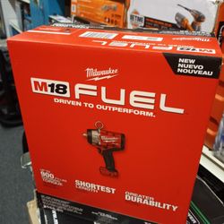 MILWAUKEE M18 FUEL 1/2 HIGH TORQUE IMPACT WRENCH W/ PIN DETENT (TOOL ONLY)
