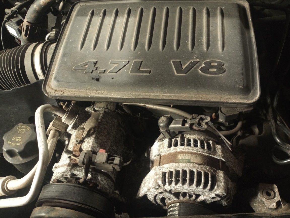2006 Jeep Commander 4.7 For Parts