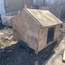 Dog House Big 