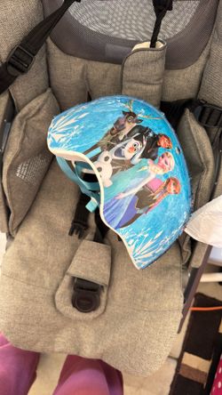 Frozen Helmet Girls