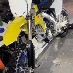 Suzuki Rmz 250