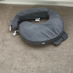 My breast Friend Breastfeeding Pillow