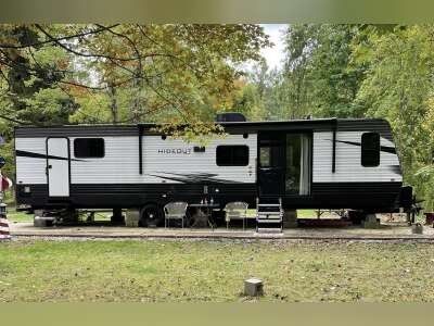 2021 Keystone Hideout