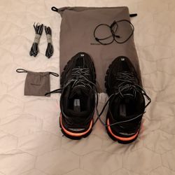 Balenciaga Track Runner Led Size 12