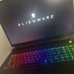 Gaming Laptop Setup *highend*