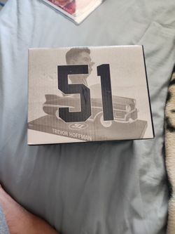 Trevor Hoffman Hall Of Fame Bobblehead 