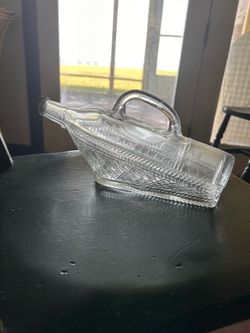 Clear decorative item