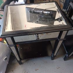 Luxury Mirror Nightstands