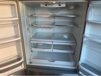 Kitchen aid stainless steel Frenchdoor refrigerator with water and ice