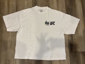 Total wireless x UFC T shirt size M drop shoulder oversized