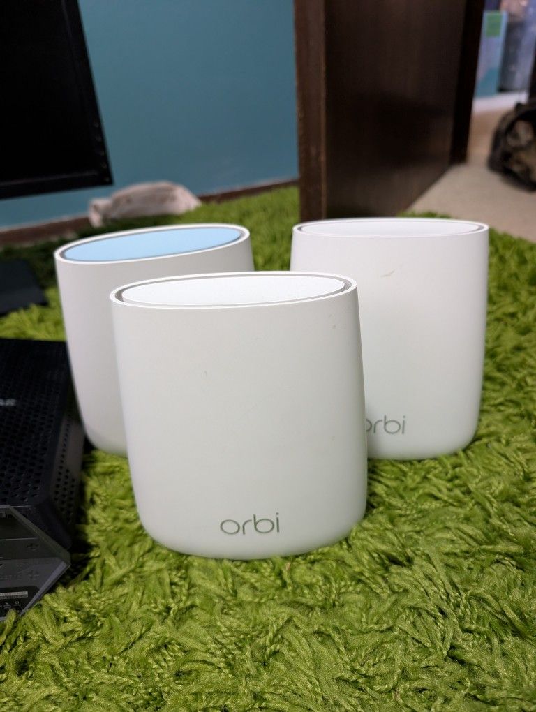 Orbi Router