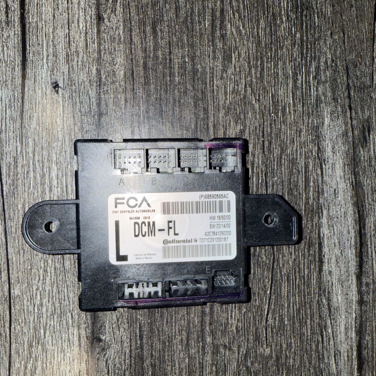 23-24 DODGE RAM 2500 DOOR CONTROL MODULE FRONT LEFT DRIVER (contact info removed)5AC