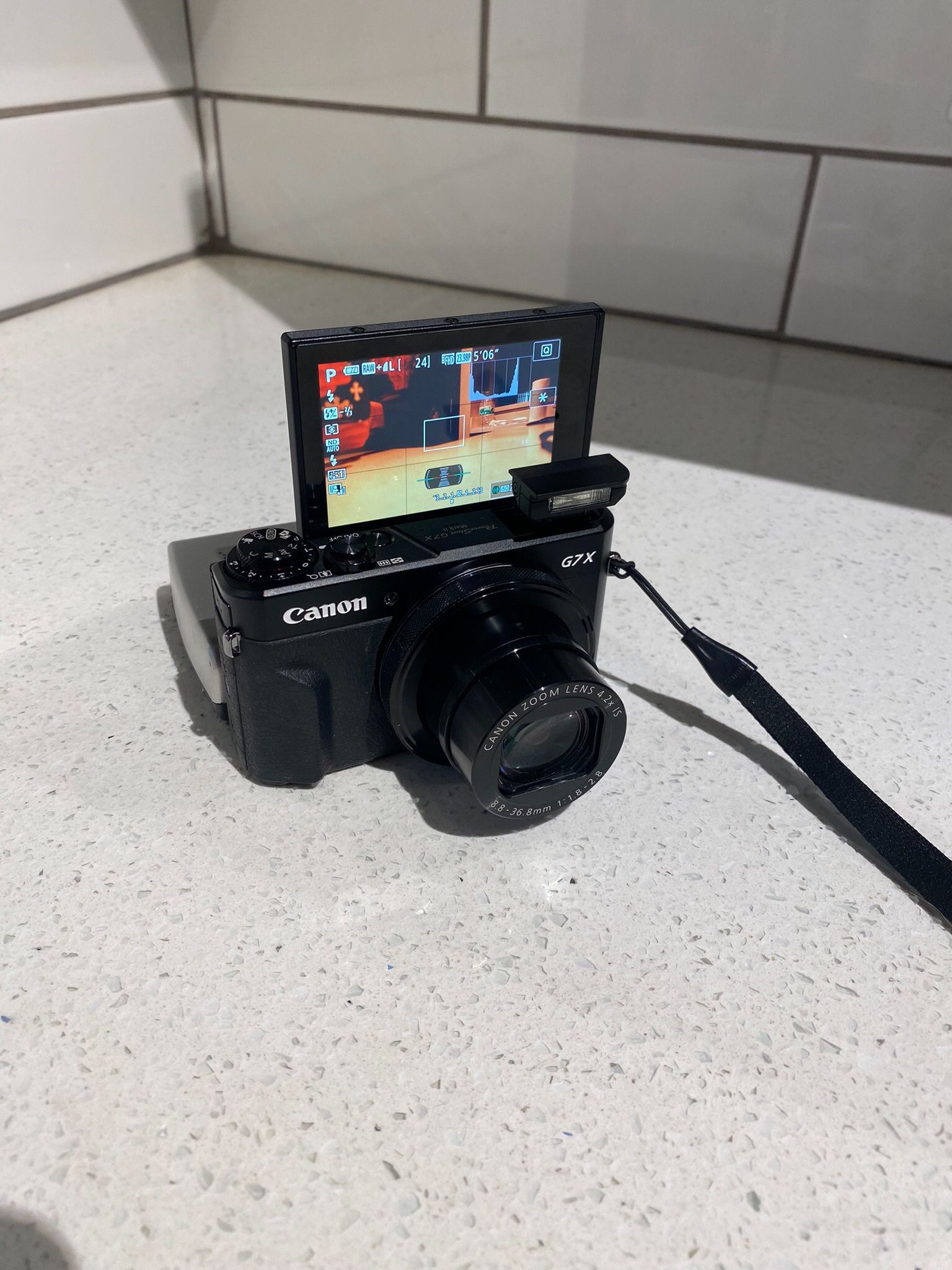 Canon G7X Mark ii (2) Digital Camera