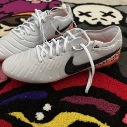 Nike Soccer Cleats size 8
