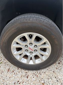 Gmc yukon rims and tires
