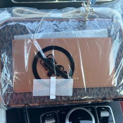 Michael Kors Jet Set Bag 