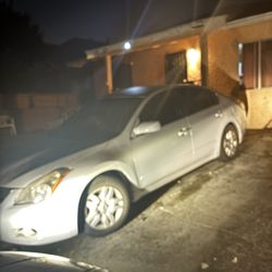 2011 Nissan Altima