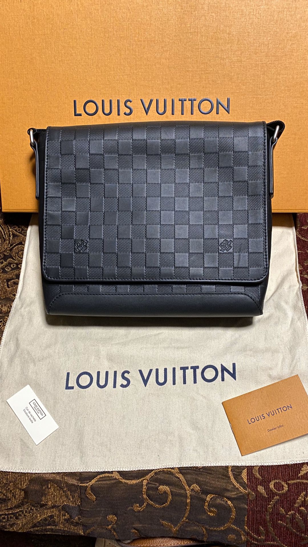Louis Vuitton Men’s Bag