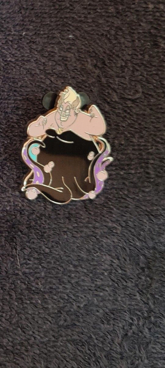 Disney Pin