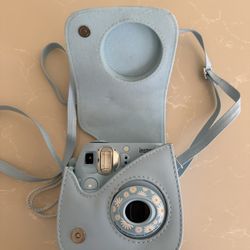 Fujifilm Instax Mini 9 Instant Camera - Ice Blue - 2.7x4.7x4.6 