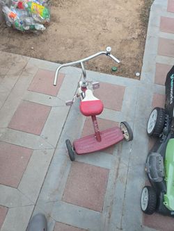 Tricycle