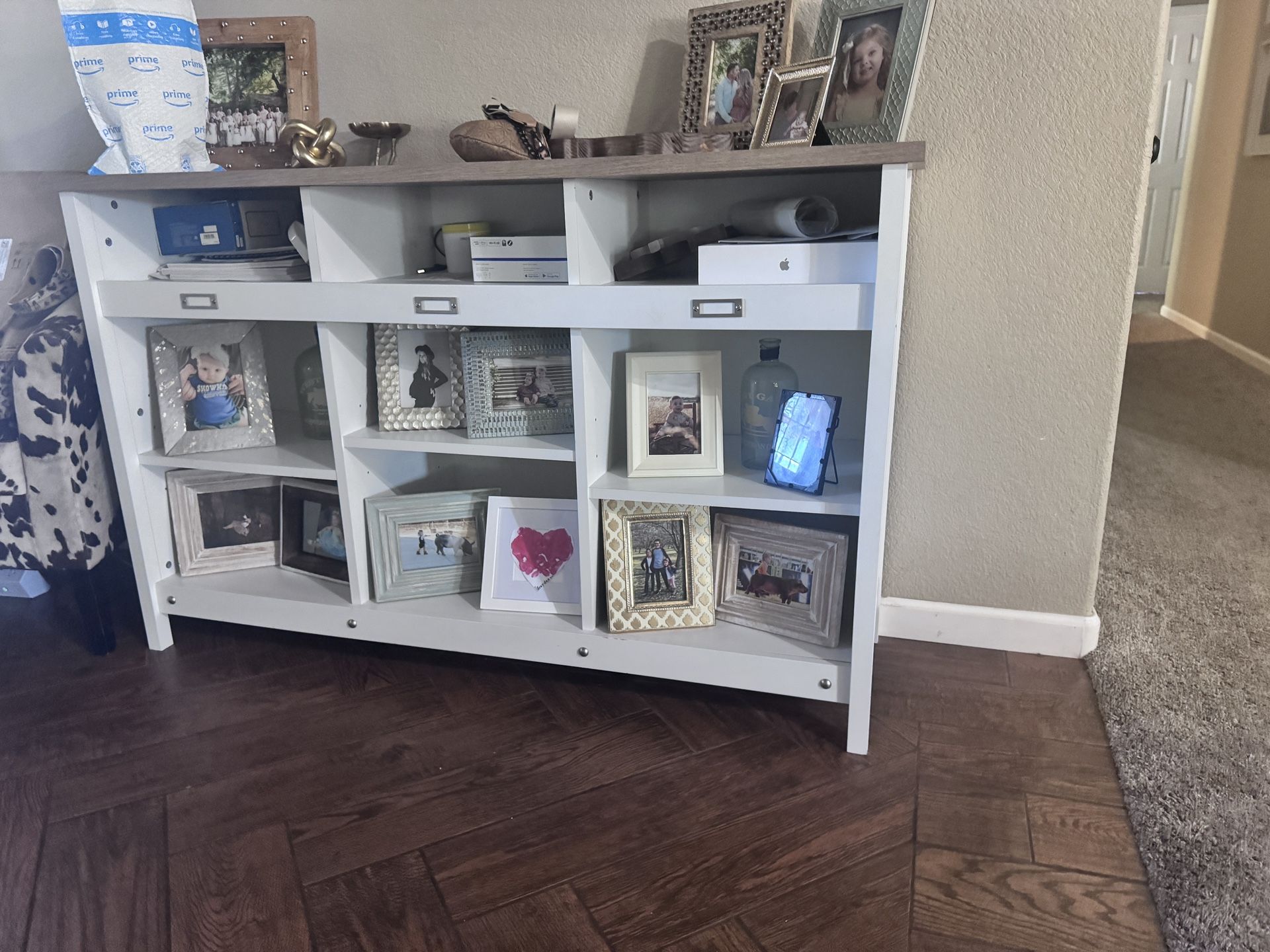 Entry/Media Table