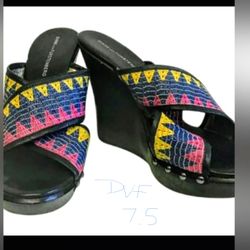 💐NIB $575 DVF Multicolor Wedges - 7.5