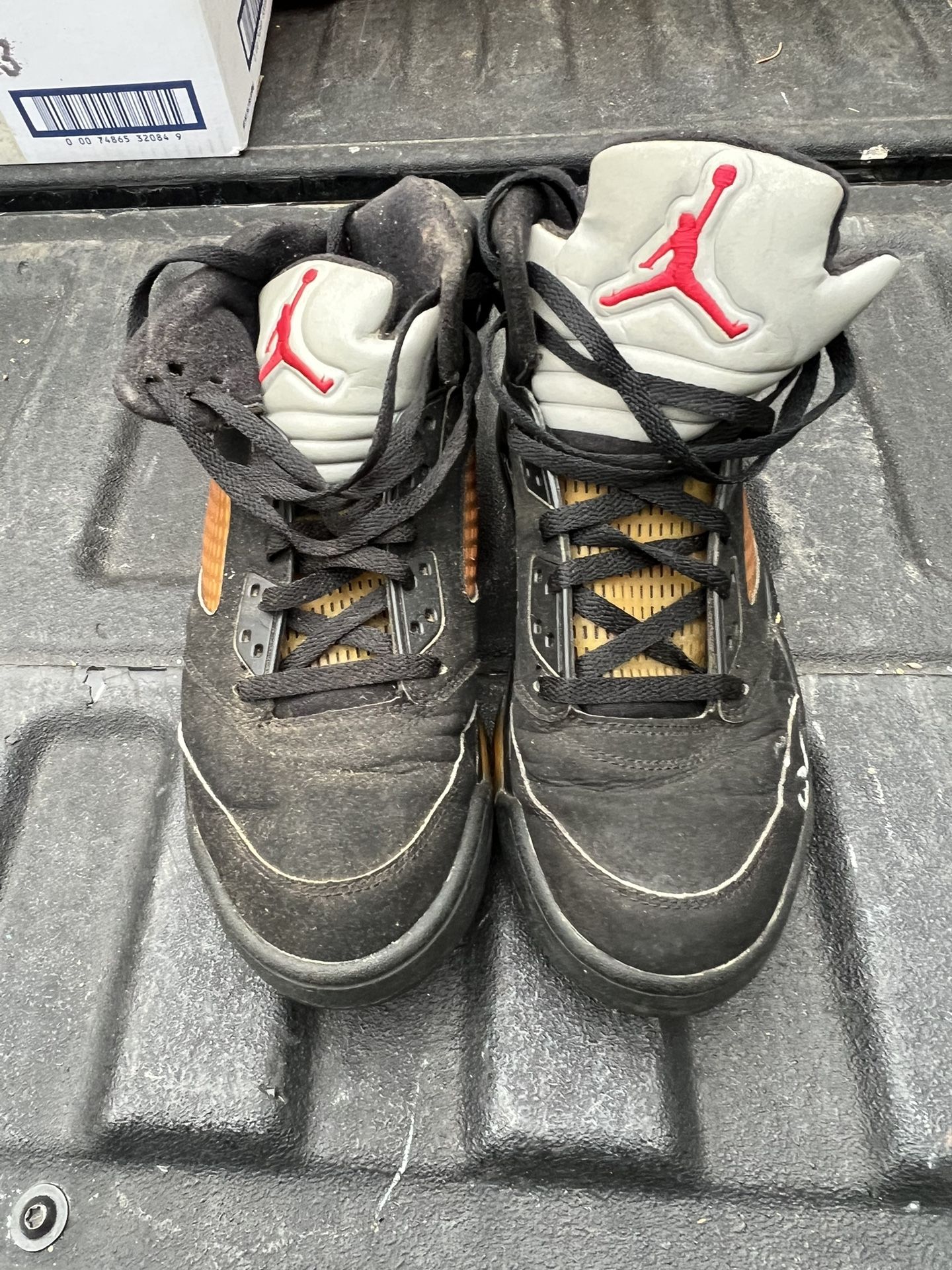 2006 Nike Air Jordan Retro V 5 LS Black/University Blue- 314259-041- UNC