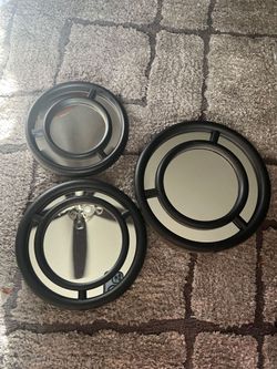 Round Black Frame Wall Mirrors – Set of 3