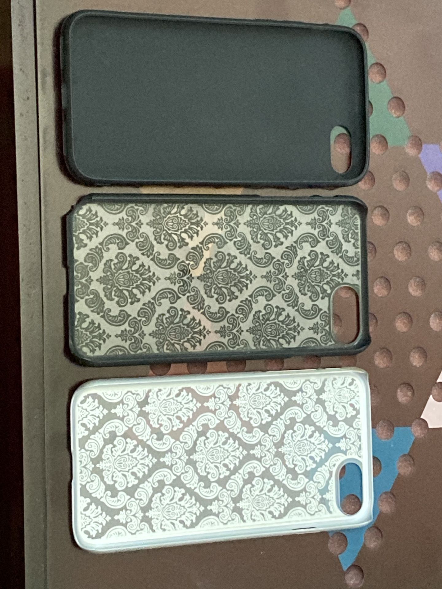 Three (3) iPhone 6 / 7 / 8 / SE 2 cases