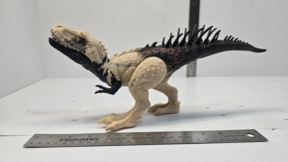 Jurassic World Dino Tracker Gigantic Trackers Bistahieversor Figure Mattel Kids Toy Dinosaur π¦